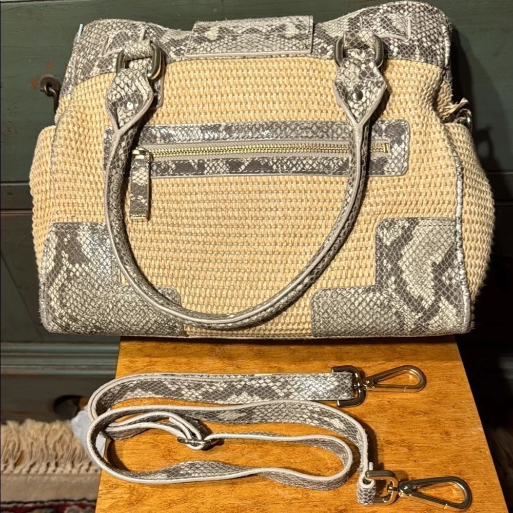 EUC Calvin Klein Tan Straw with Gray Imitation Snake Women's Bag